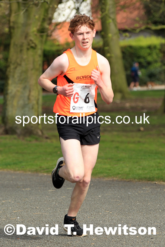 Senior Mens Northern 12 Stage Road Relay, 2022 Northern 12 and 6 Stage Road Relays,  Birkenhead Park, Birkenhead, Wirral.  Photo: David T. Hewitson/Sports for All Pics
